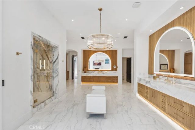 15931 Via De Santa Fe, Rancho Santa Fe, CA 92067