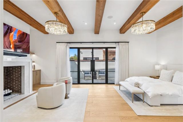 15931 Via De Santa Fe, Rancho Santa Fe, CA 92067