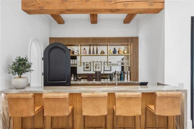 15931 Via De Santa Fe, Rancho Santa Fe, CA 92067