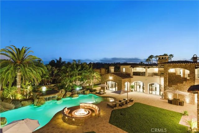 15931 Via De Santa Fe, Rancho Santa Fe, CA 92067