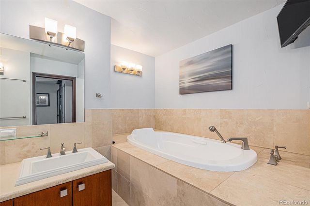 1020 15th Street 35C, Denver, CO 80202
