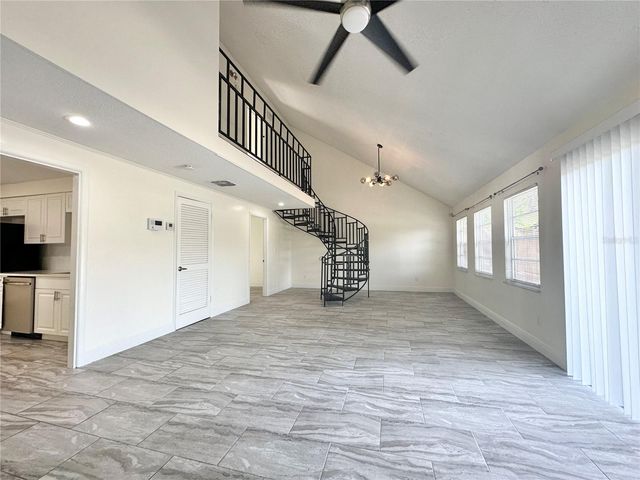 122 S BULOVA DRIVE, Apopka, FL 32703