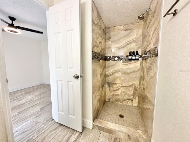 122 S BULOVA DRIVE, Apopka, FL 32703