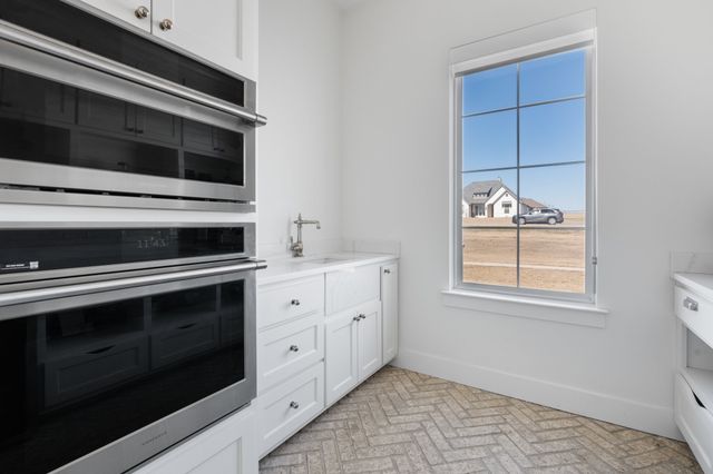 6305 Sage Creek Drive, Godley, TX 76044
