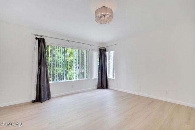 663 Avenida Magdalena, Camarillo, CA 93010