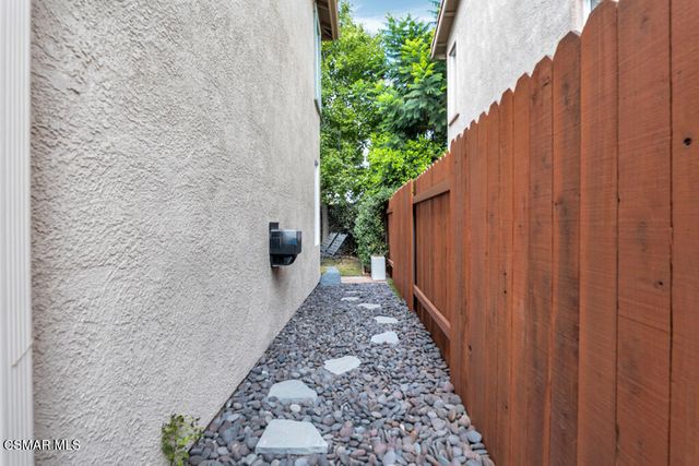 663 Avenida Magdalena, Camarillo, CA 93010