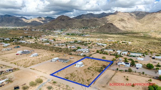 3870 N Bouse Road, Golden Valley, AZ 86413