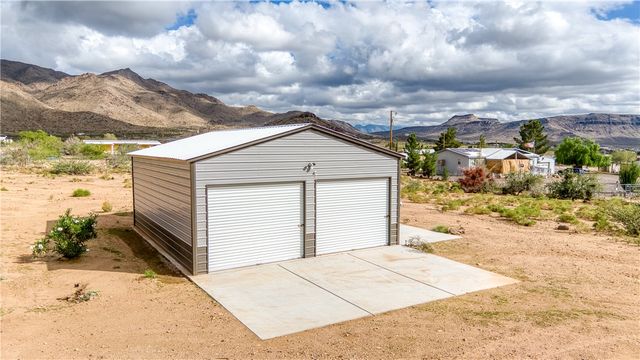 3870 N Bouse Road, Golden Valley, AZ 86413