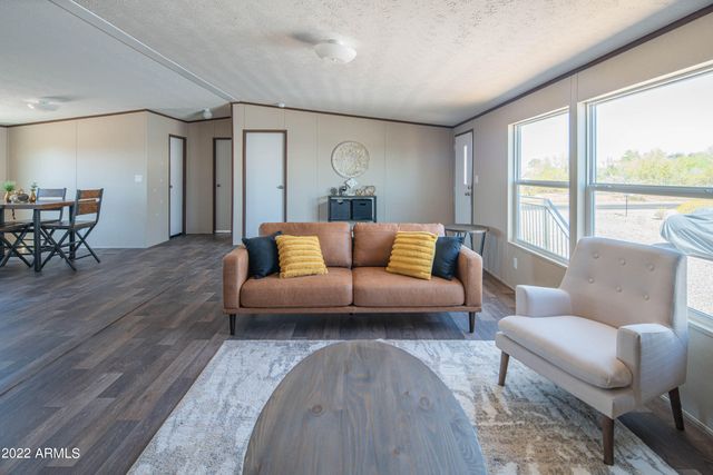 22330 W HARMONY Street, Wittmann, AZ 85361