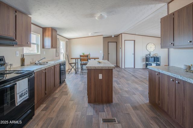 22330 W HARMONY Street, Wittmann, AZ 85361