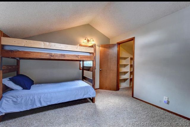 7802 E 79th Street, Tulsa, OK 74133