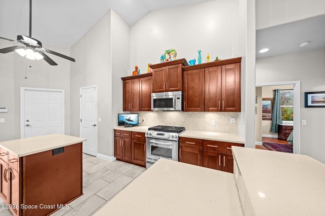 5177 Royal Paddock Way, Merritt Island, FL 32953