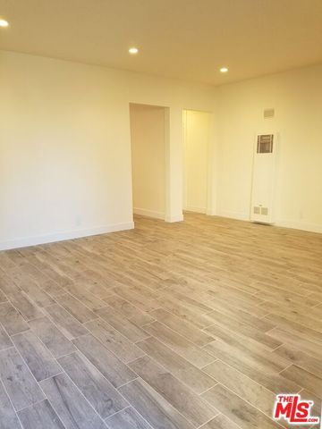 3794 Rosewood Avenue, Los Angeles, CA 90066