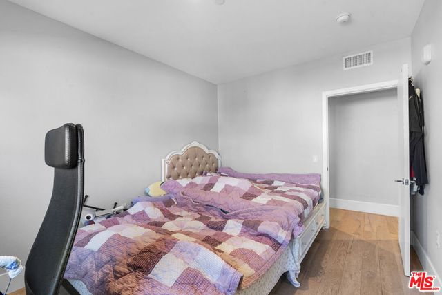 901 S Gramercy Drive 205, Los Angeles, CA 90019