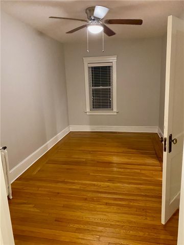9 Hall Avenue 1, Newport, RI 02840