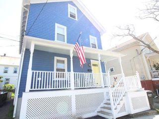 9 Hall Avenue 1, Newport, RI 02840