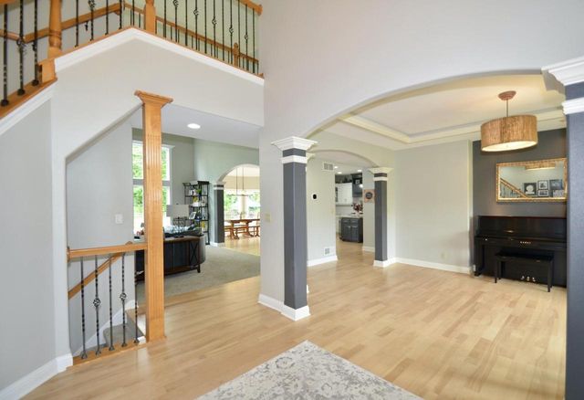 N34W33394 Hickory LANE, Nashotah, WI 53058
