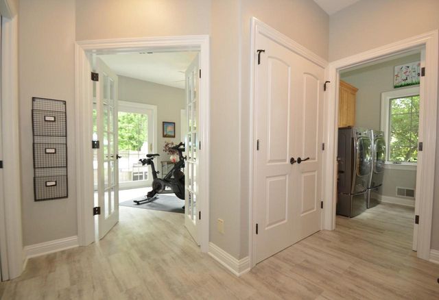 N34W33394 Hickory LANE, Nashotah, WI 53058
