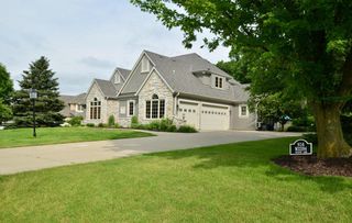 N34W33394 Hickory LANE, Nashotah, WI 53058
