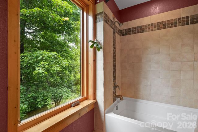 24 Merriwood Trail, Arden, NC 28704