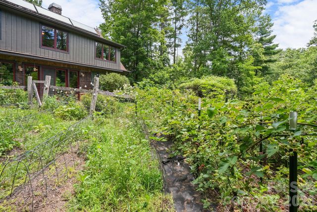 24 Merriwood Trail, Arden, NC 28704