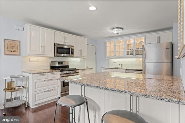 2326 S GILINGER RD, Lafayette Hill, PA 19444