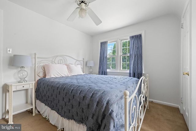 2326 S GILINGER RD, Lafayette Hill, PA 19444