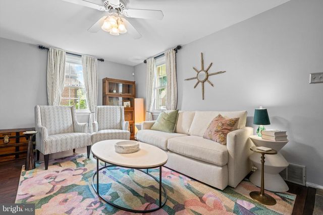 2326 S GILINGER RD, Lafayette Hill, PA 19444