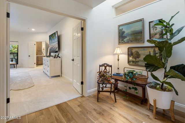 7516 E MERCER Lane, Scottsdale, AZ 85260