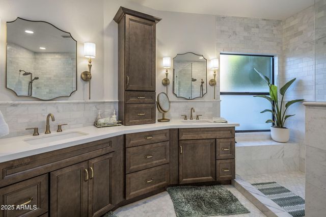 7516 E MERCER Lane, Scottsdale, AZ 85260