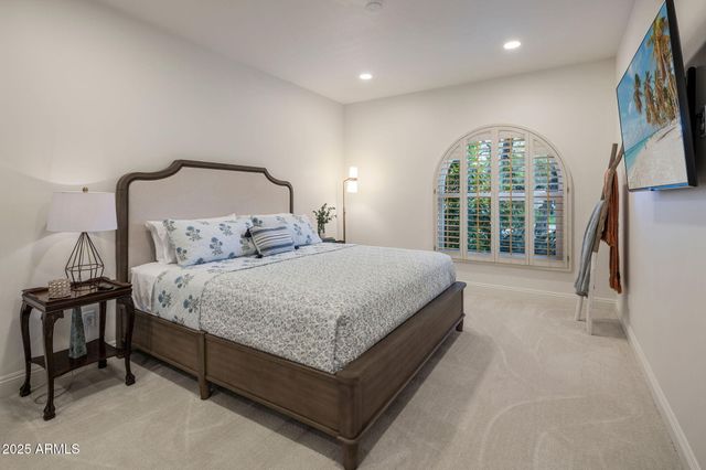 7516 E MERCER Lane, Scottsdale, AZ 85260