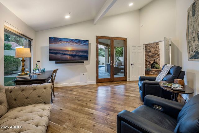 7516 E MERCER Lane, Scottsdale, AZ 85260