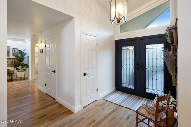 7516 E MERCER Lane, Scottsdale, AZ 85260