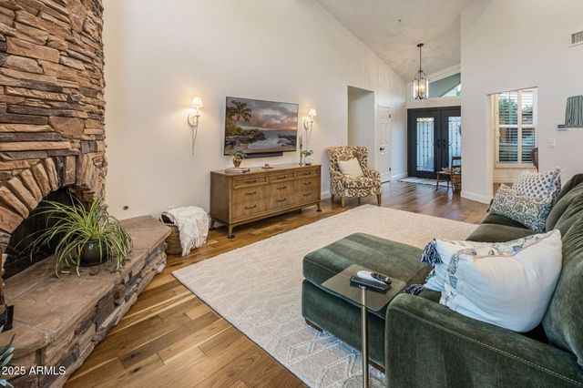 7516 E MERCER Lane, Scottsdale, AZ 85260