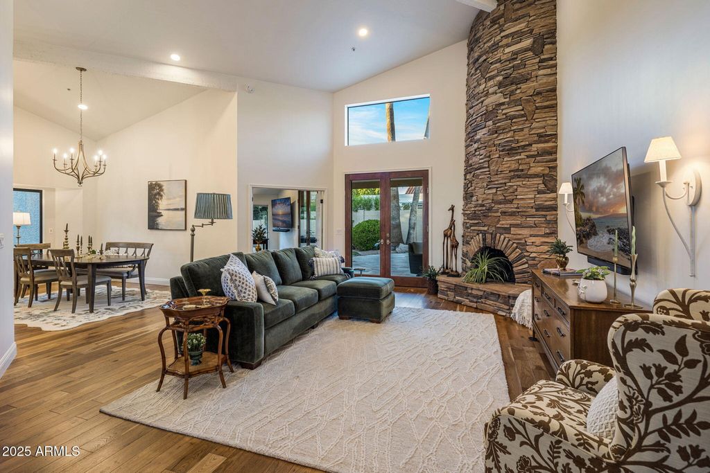 7516 E MERCER Lane, Scottsdale, AZ 85260