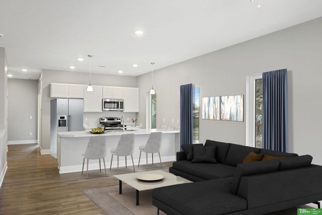 3938 Blondo Street, Omaha, NE 68111