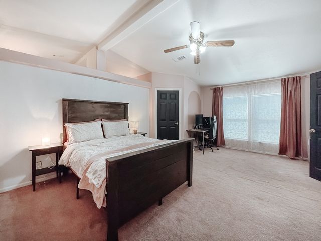 932 SE County Road 2240, Corsicana, TX 75109