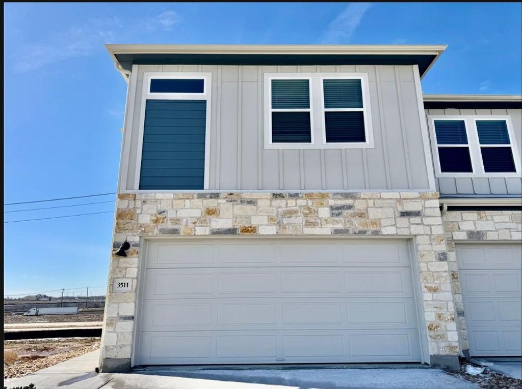 3511 Turner Village DR, Buda, TX 78610