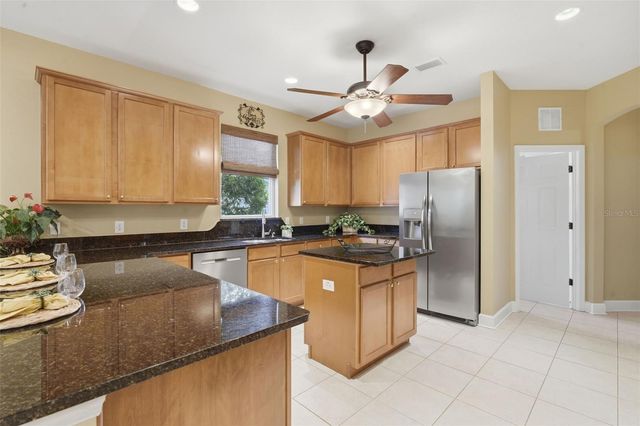 1609 VICTORIA GARDENS DRIVE, Deland, FL 32724