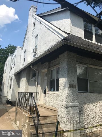 4830 E ROOSEVELT BLVD, Philadelphia, PA 19124