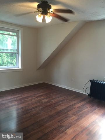 4830 E ROOSEVELT BLVD, Philadelphia, PA 19124