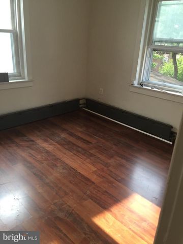 4830 E ROOSEVELT BLVD, Philadelphia, PA 19124