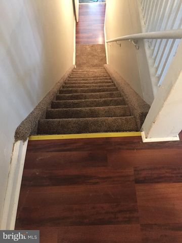 4830 E ROOSEVELT BLVD, Philadelphia, PA 19124