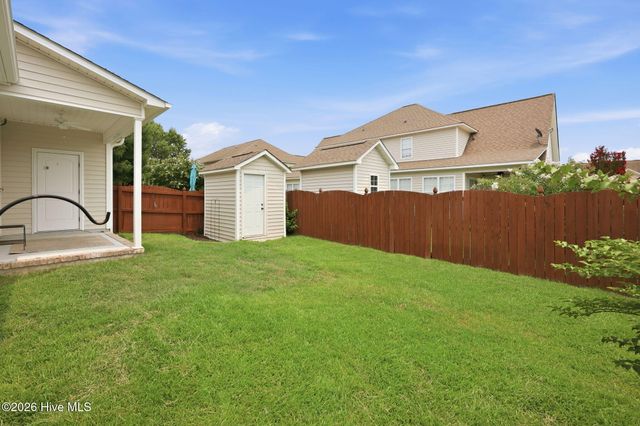 2012 Croyden Circle B, Greenville, NC 27834