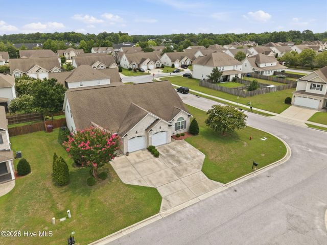 2012 Croyden Circle B, Greenville, NC 27834