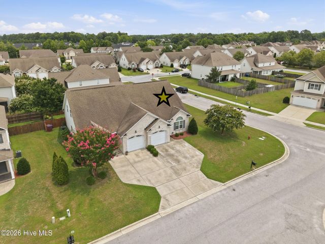 2012 Croyden Circle B, Greenville, NC 27834