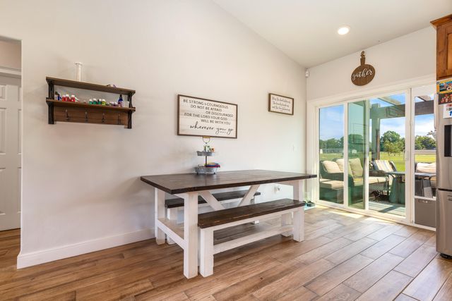 26800 S 621 Place, Grove, OK 74344