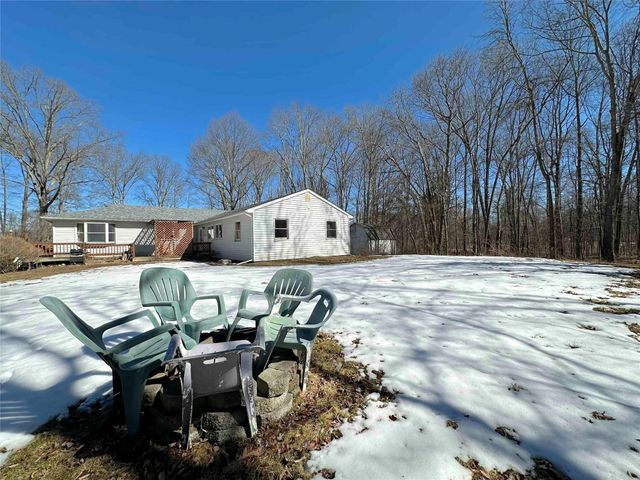 15 Cook Lane, Gardiner, NY 12525