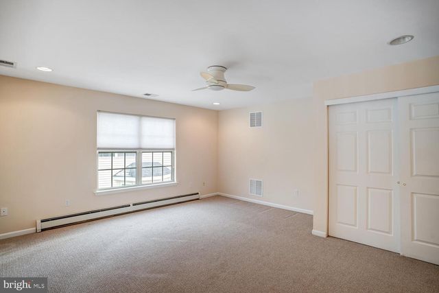 22 PIERHEAD DR, Barnegat, NJ 08005