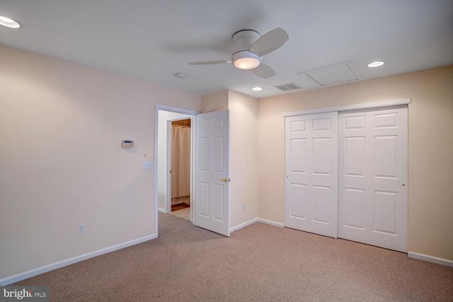 22 PIERHEAD DR, Barnegat, NJ 08005